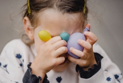 孩子情緒不穩(wěn)是感統(tǒng)失調(diào)的表現(xiàn)嗎？