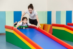 感統(tǒng)訓(xùn)練會用到哪些器材